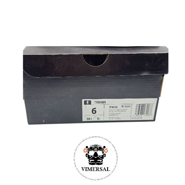 Tyshawn Skateboarding