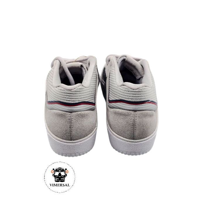 Tyshawn Skateboarding